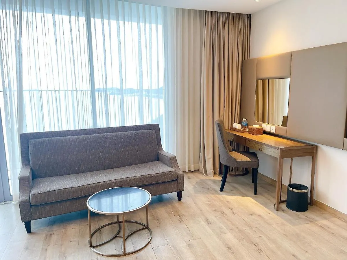 Panorama Condotel Nha Trang 0*,