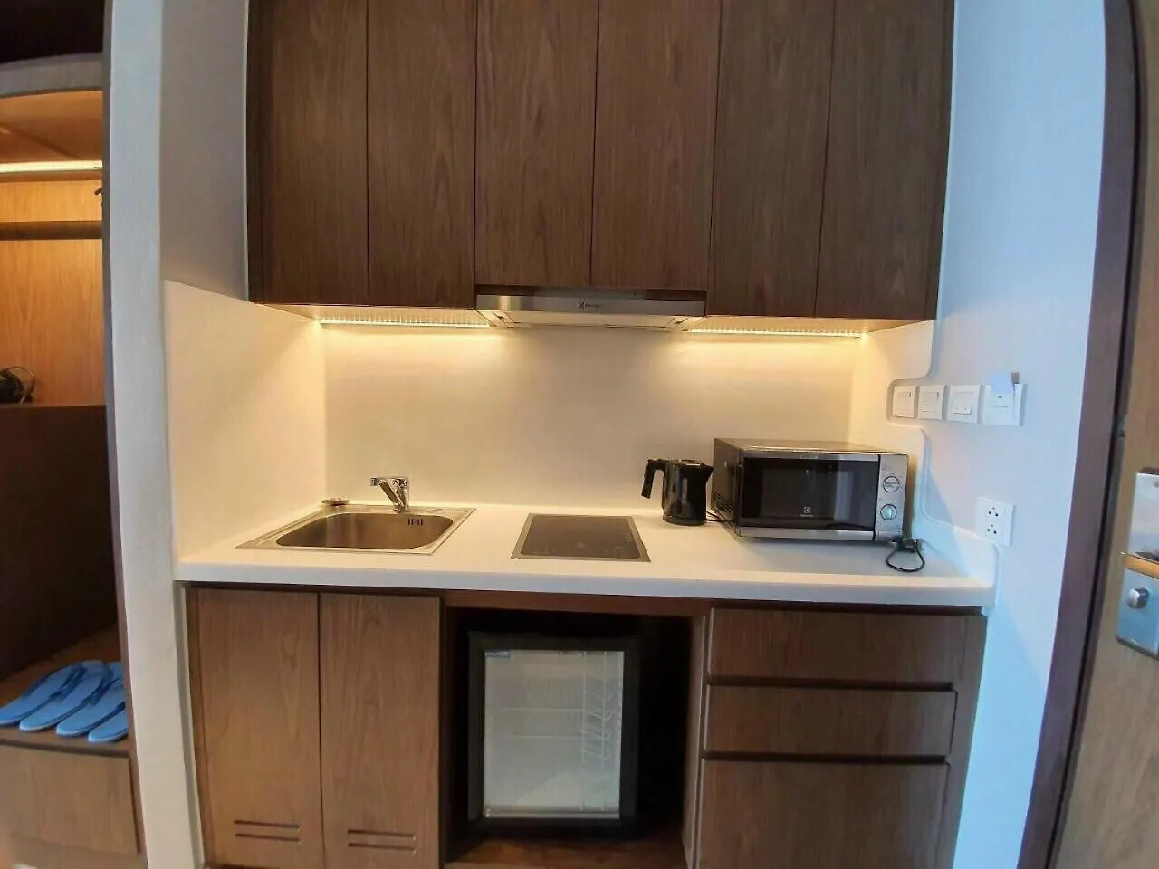 公寓式酒店 Panorama Condotel 芽庄